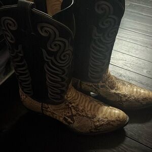 Tony Lama boots